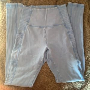 Blue comfy aerie leggings (with pockets)